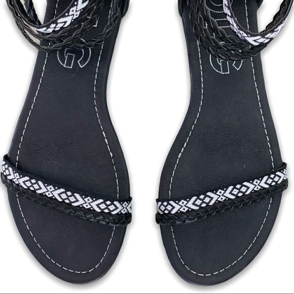 DLG Gladiator Aztec Sandals - Picture 4 of 6